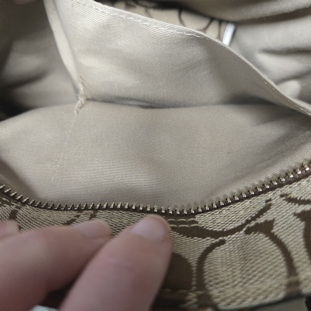 Brown signature pattern coach purse and wallet - Picture 6 of 6